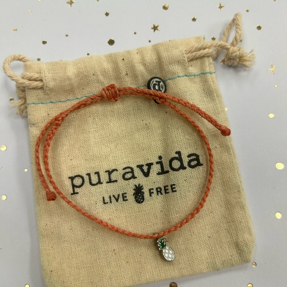 Pura Vida bracelet never worn brand new! Waterproof and durable!